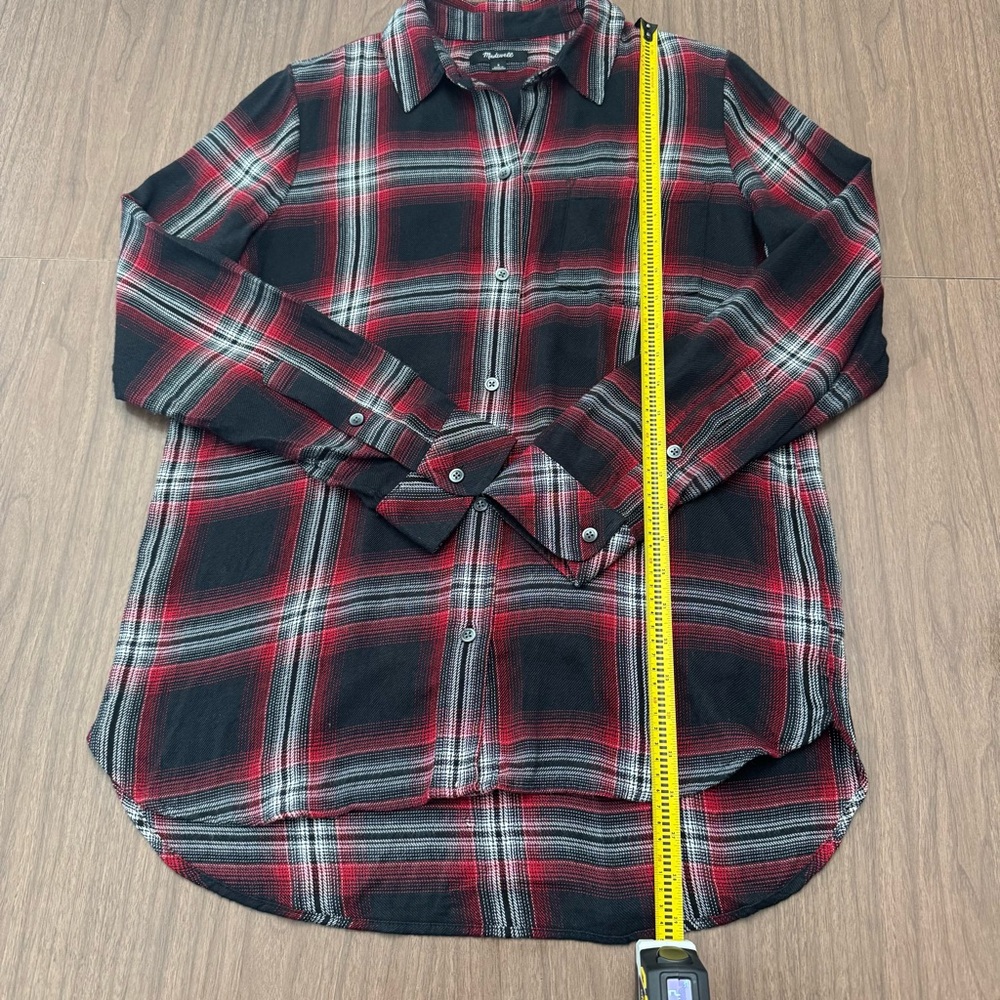 Madewell Red and Black Plaid Button Down‎ Shirt - Picture 7 of 10